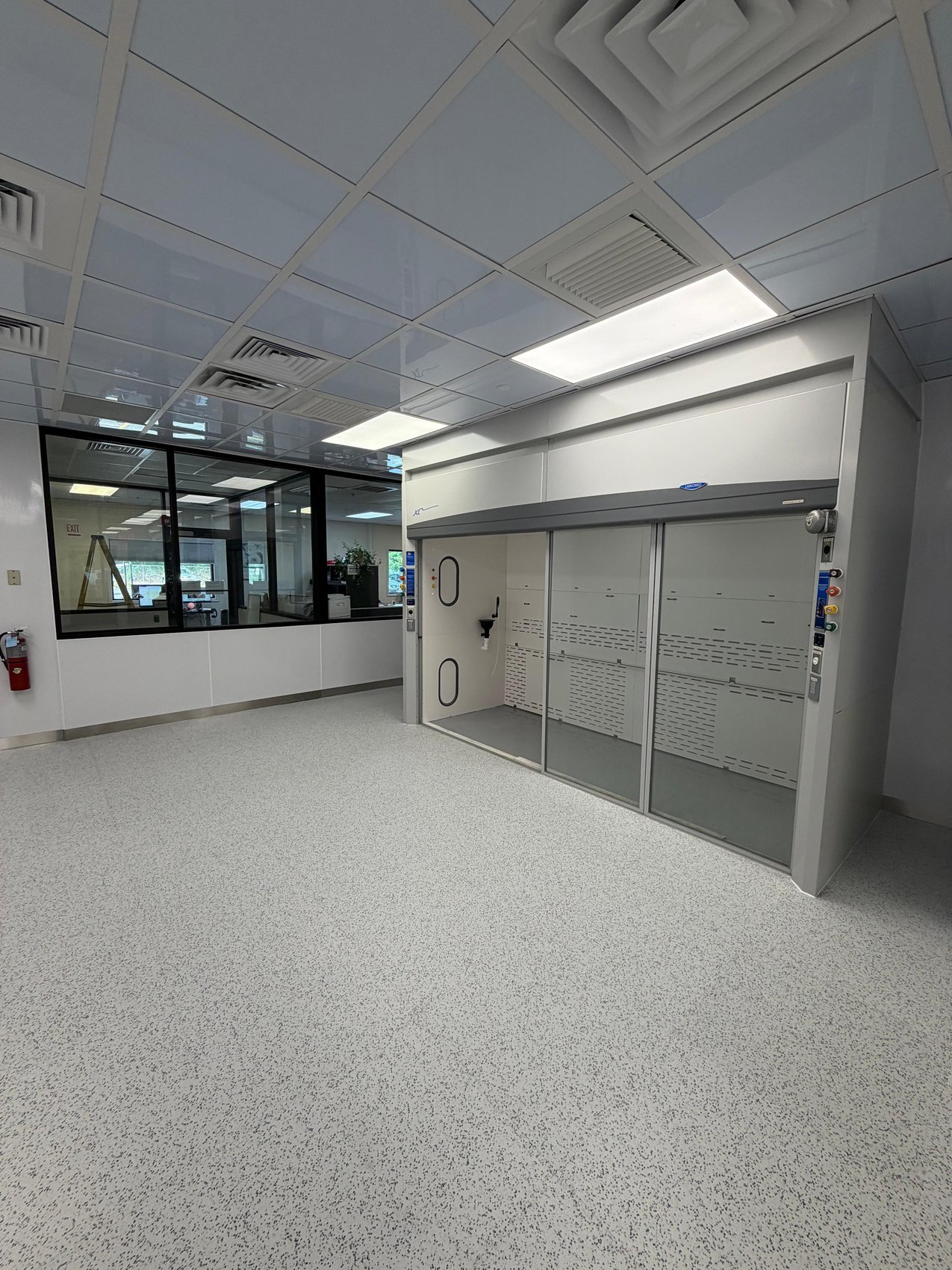 Clean Room Fume Hood