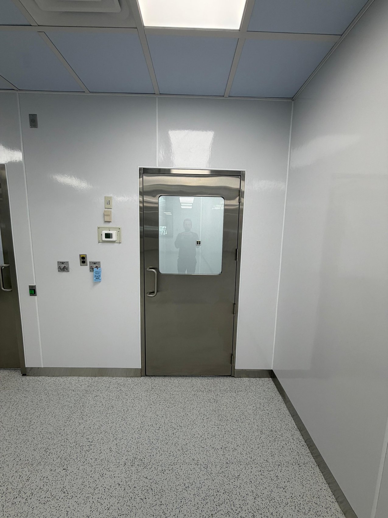 Clean Room Entry